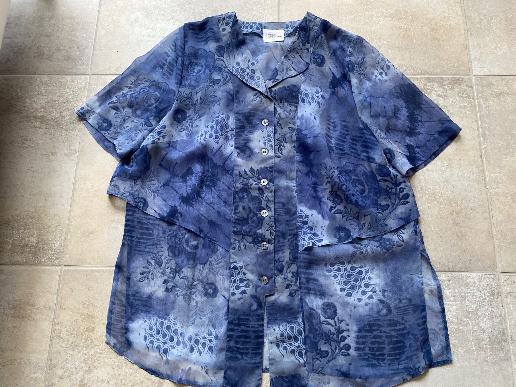 Costumi: Bluse mit Jupe – Usato da Bülach venduto da Jackybabue 2
