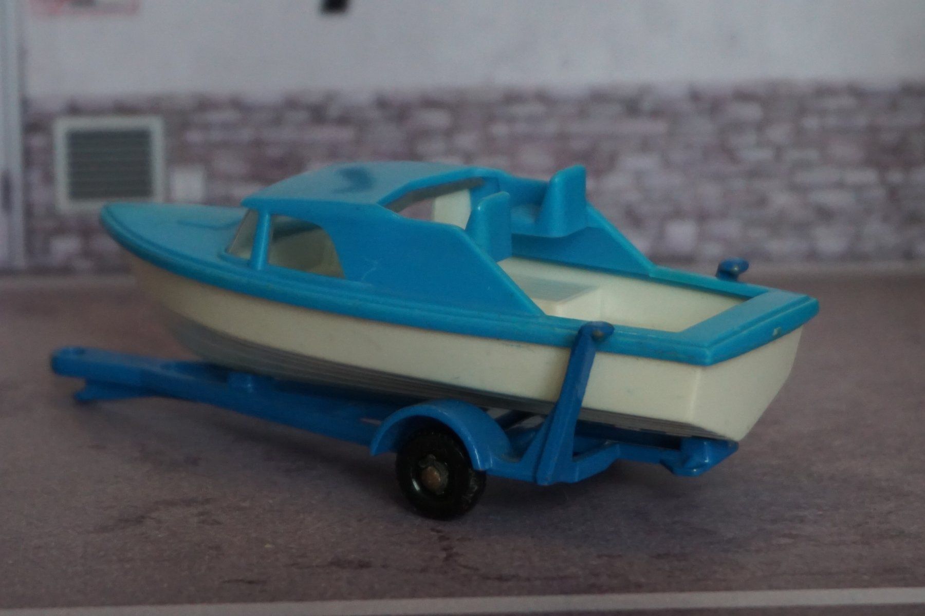Matchbox Modellini d'auto: Matchbox Boot mit Hänger ALT TOP !!!!!!!!!!!!!! – Usato da Reiden venduto da Doppeldecker69 1