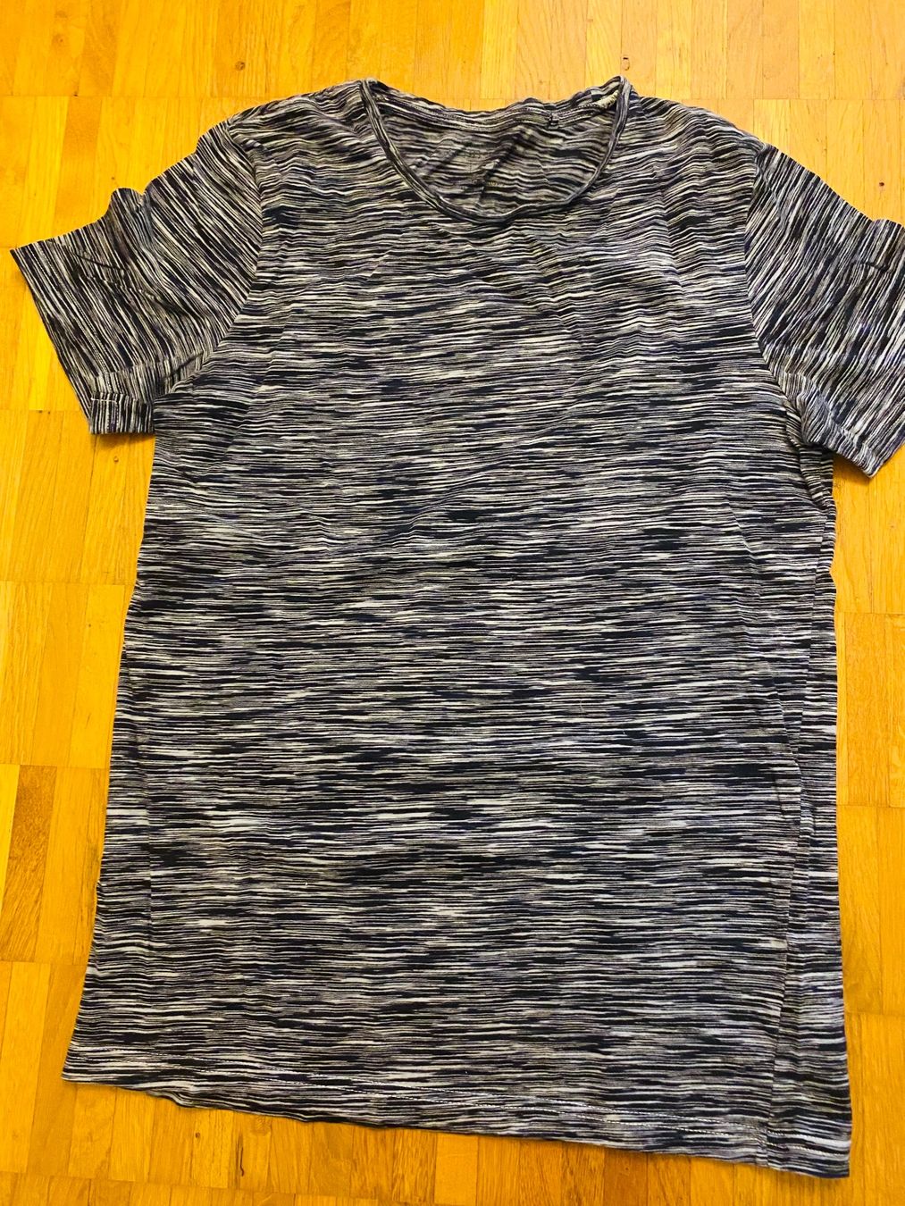 Camicie, T-shirt & Polo: T-Shirt Shirt Gr. S – Usato da Dietlikon venduto da Ss11