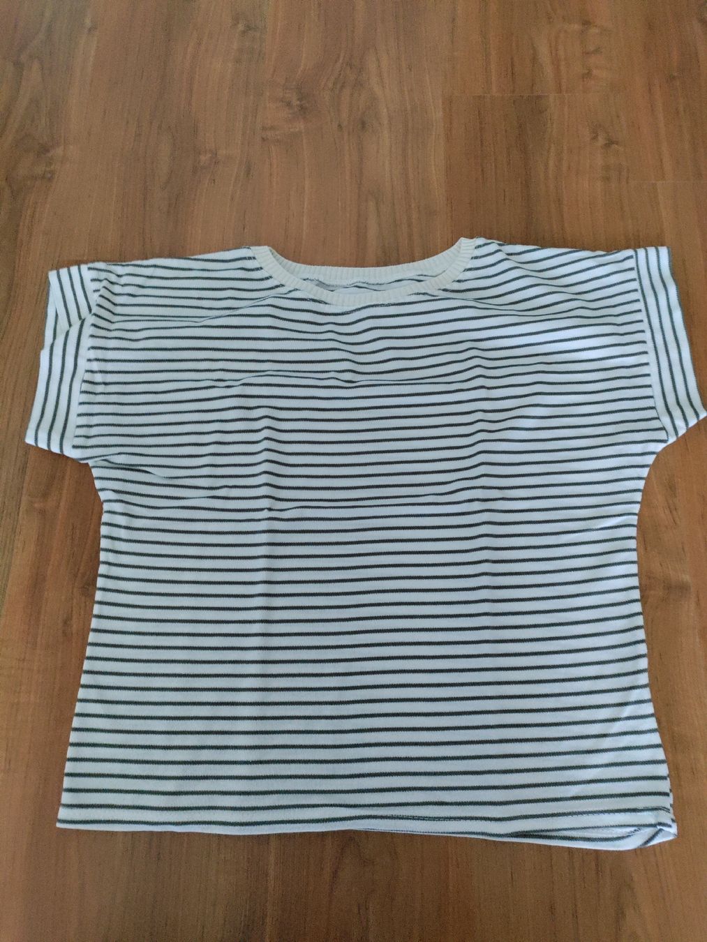 T-shirt: T-shirt taupe/ecru gestreift  – Usato da Port venduto da 243rina