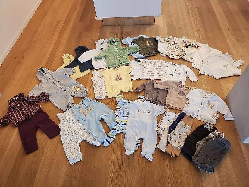 Lotti & Set di vestiti: Grosses Kleiderpaket in Grösse 62 – Usato da Winterthur venduto da kyubi 2