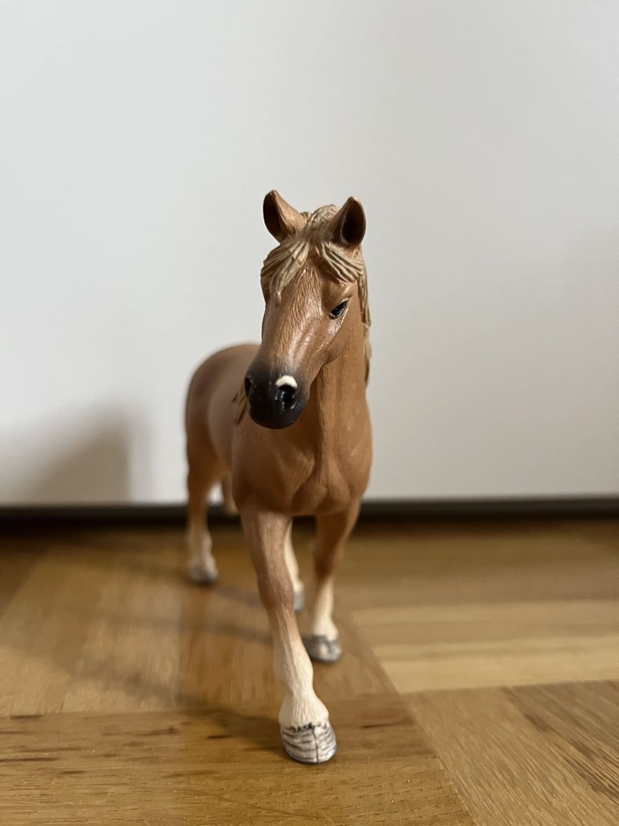 Schleich Statuette: Schleich Pferd hellbraun – Usato da Kilchberg ZH venduto da celinaemi 2