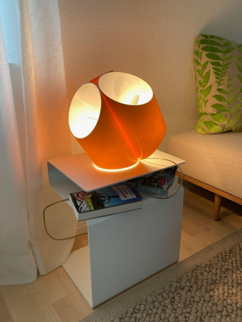 Lampade: Designer-Tischleuchte orange – Usato da Weggis venduto da GuidoLori