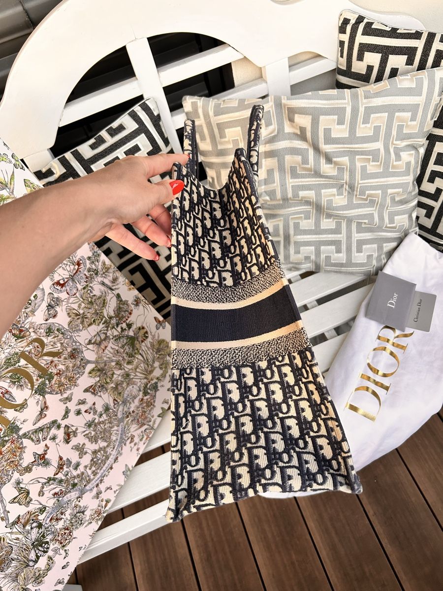 Dior Borse da donna: Dior Book Tote – Nuovo (secondo la descrizione) da Rotkreuz venduto da Annie_87 2