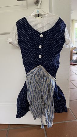 Tracht für Mädchen 