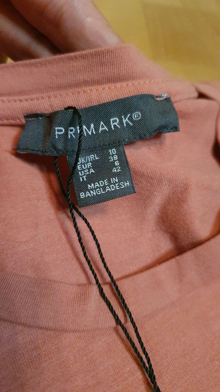 Primark Robes: Figurbetontes Kleid Primark Gr. 38 Rosé – D'occasion à Wald ZH par CapLux 2