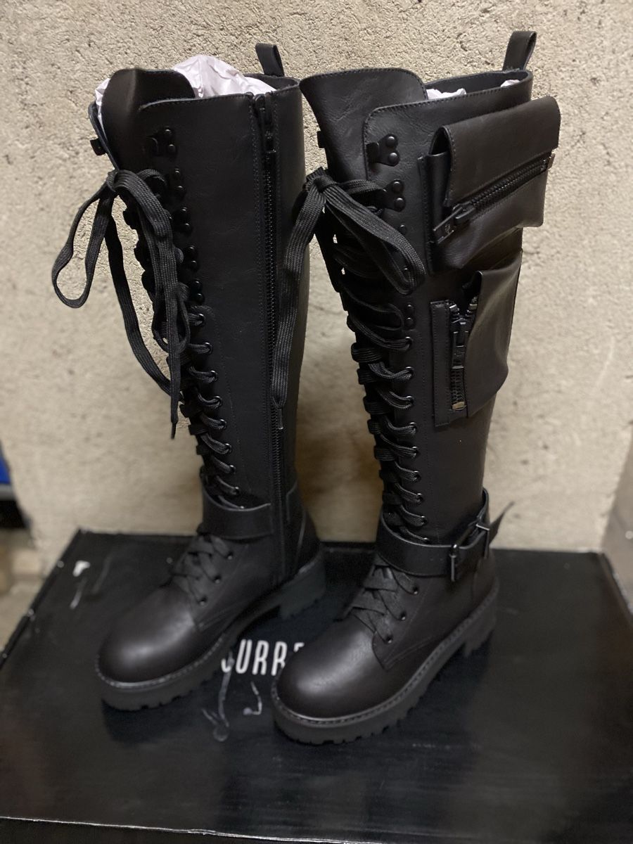 Scarpe da donna: Schwarze Schnürstiefel Combat Boots Gr. 37.5 neu – Nuovo e nell'imballaggio originale da Zürich venduto da DawaChi 6