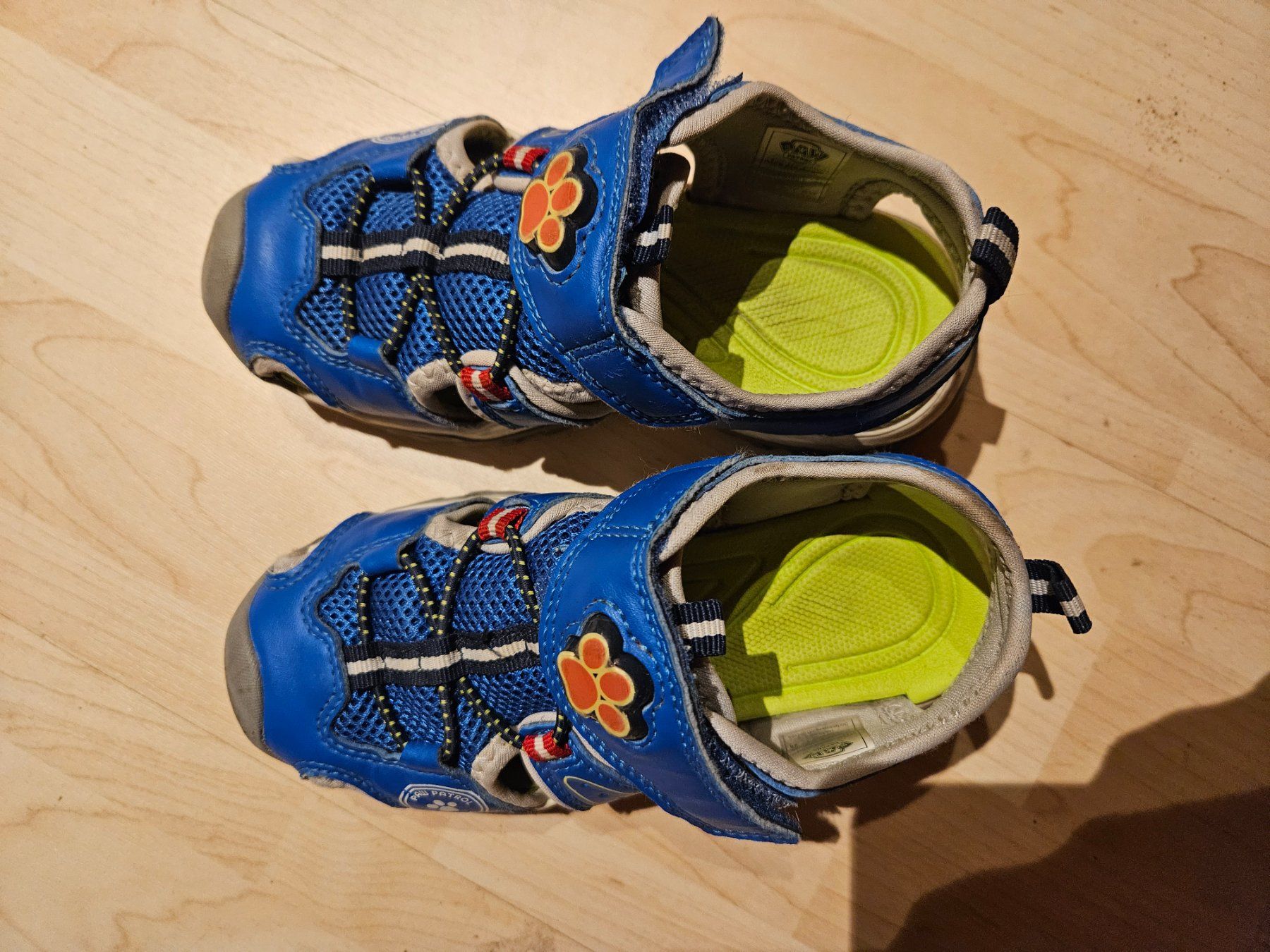 Scarpe per ragazzi: Kinder Sandalen gr. 28 – Usato da Ennenda venduto da eel_ts7s 2