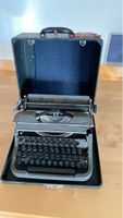 Underwood Universal Schreibmaschine mit Koffer