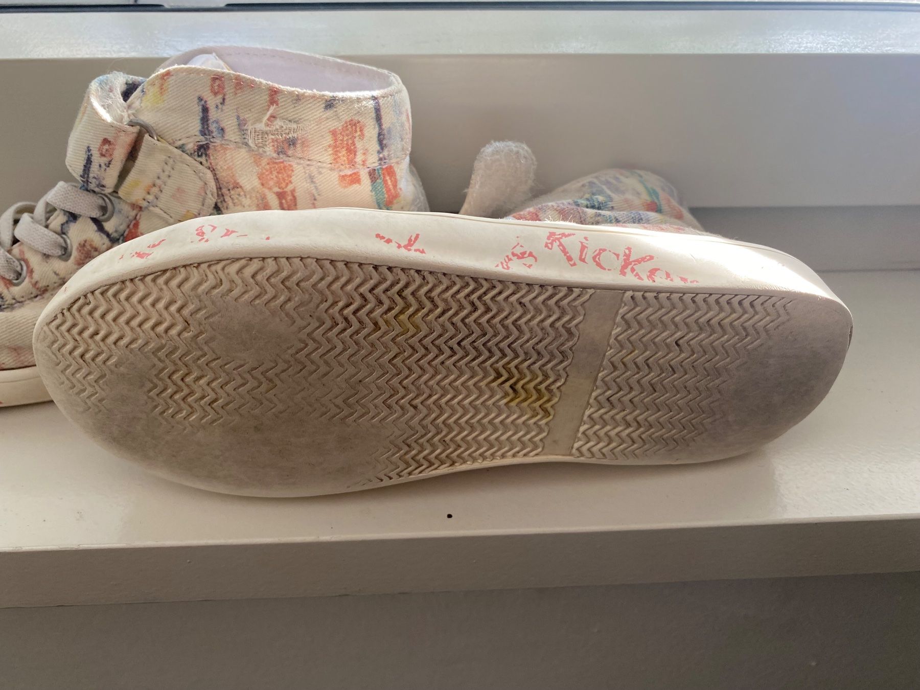 Kickers Scarpe per ragazzi: Kickers Sneakers Gr 31 – Usato da Zürich venduto da AninANILOKIN 2