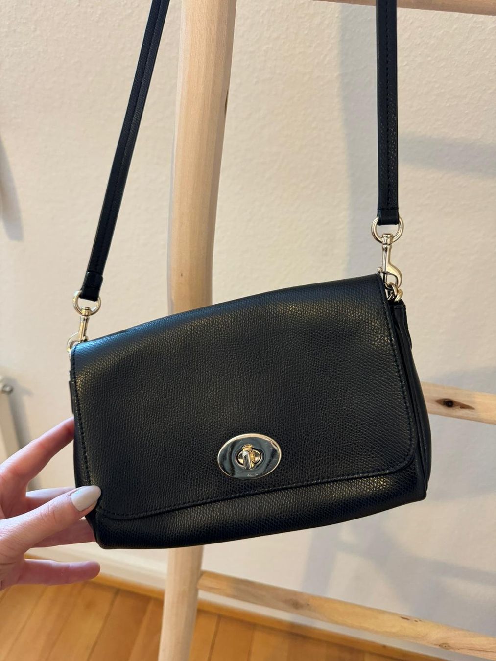 Coach Taschen für Damen: COACH Clutch / Crossbody Tasche – Gebraucht aus Thalwil von qwertz1 1