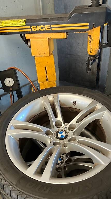 Pneumatici & Ruote complete: 2x BMW Räder  – Usato da Schinznach Bad venduto da yomann 4