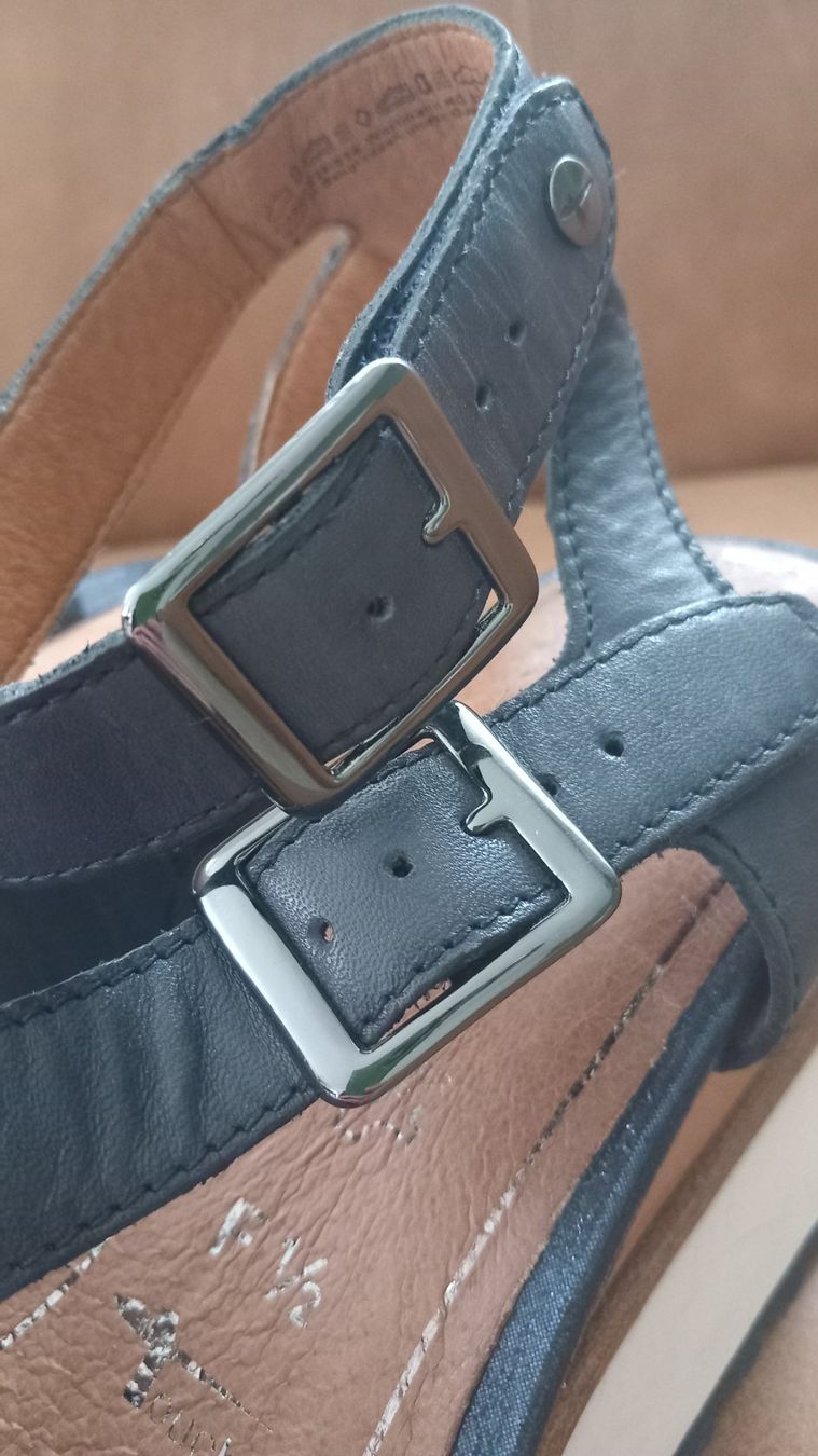 Tamaris Scarpe da donna: Sandale Tamaris Leder 38 – Usato da Eggersriet venduto da Taylorjam 4