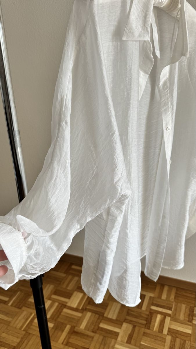 Mango Blusen: Mango Bluse. Neu! – Neu (gemäss Beschreibung) aus Schaffhausen von R_Muzh 2