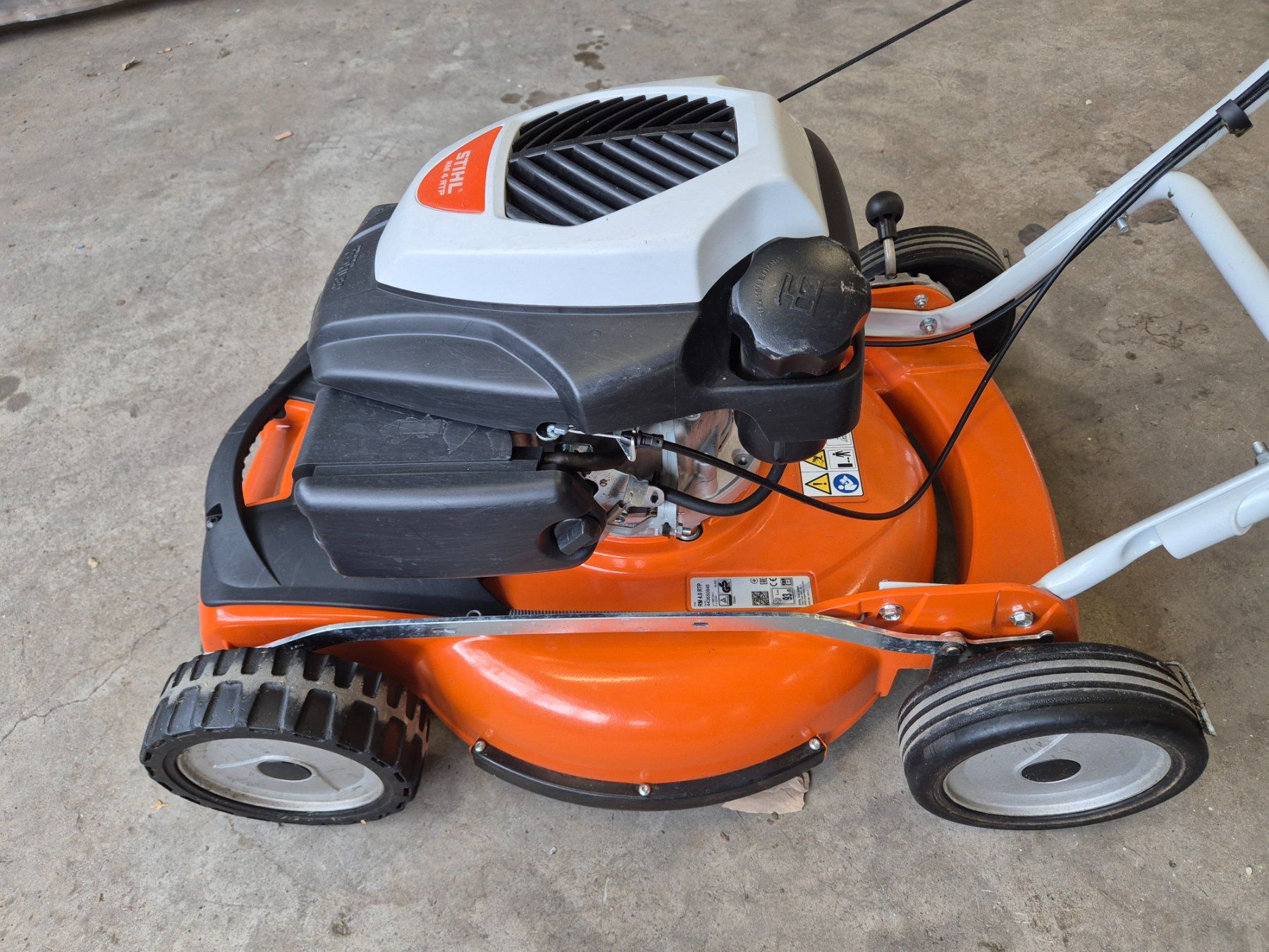 Stihl Tagliaerba: Benzin-Mulchmäher STIHL RM 4 RTP – Usato da Oberägeri venduto da Timoline00 2