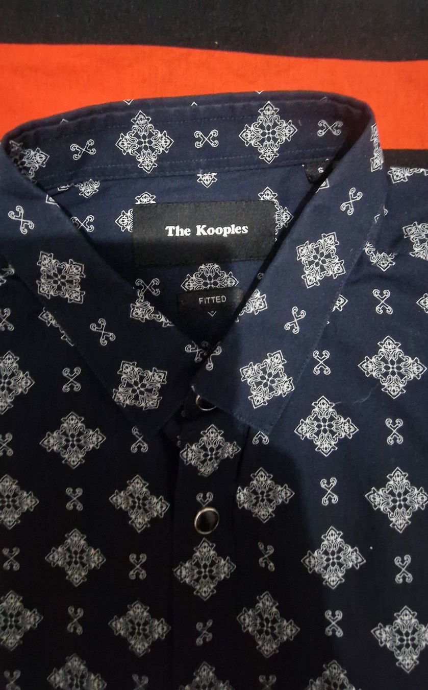 Kooples Chemises: Chemise The kooples – D'occasion à Mont-sur-Lausanne par Didinho 1