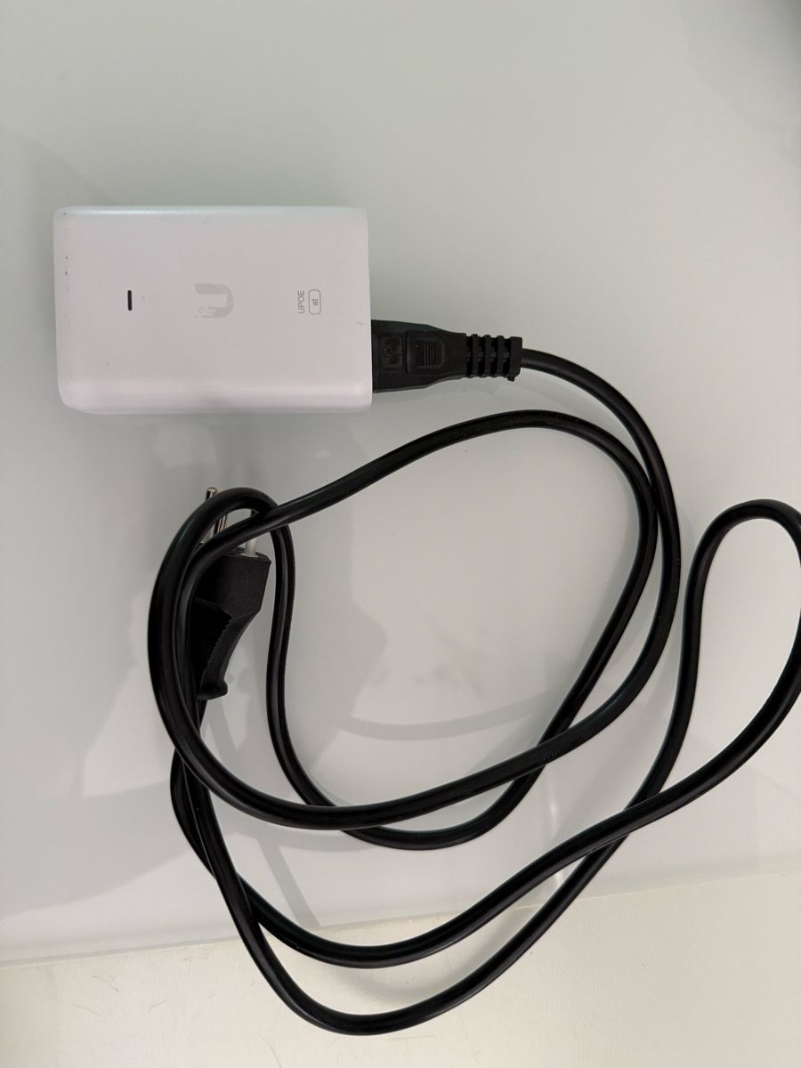 Ubiquiti Hub & Switch: Ubiquiti U-POE-AT – Usato da Camorino venduto da Taz82