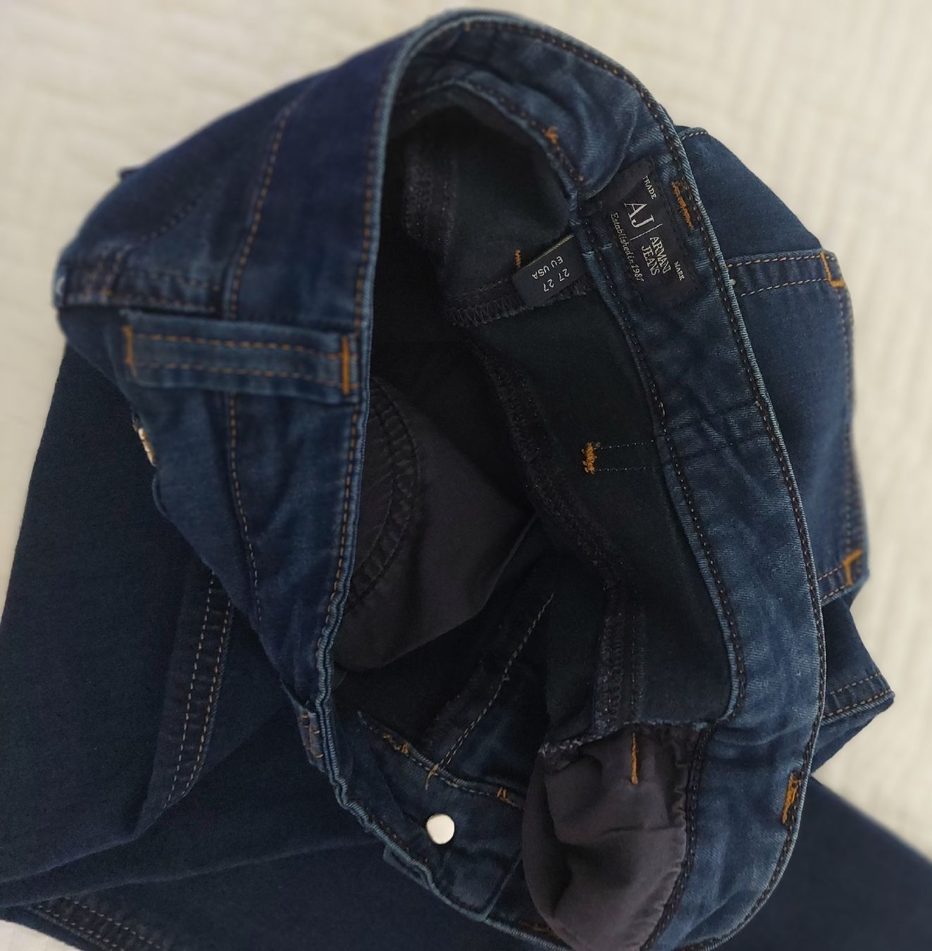 Armani Jeans: Armani Jeans – Usato da Zürich venduto da Martinlaehner 3