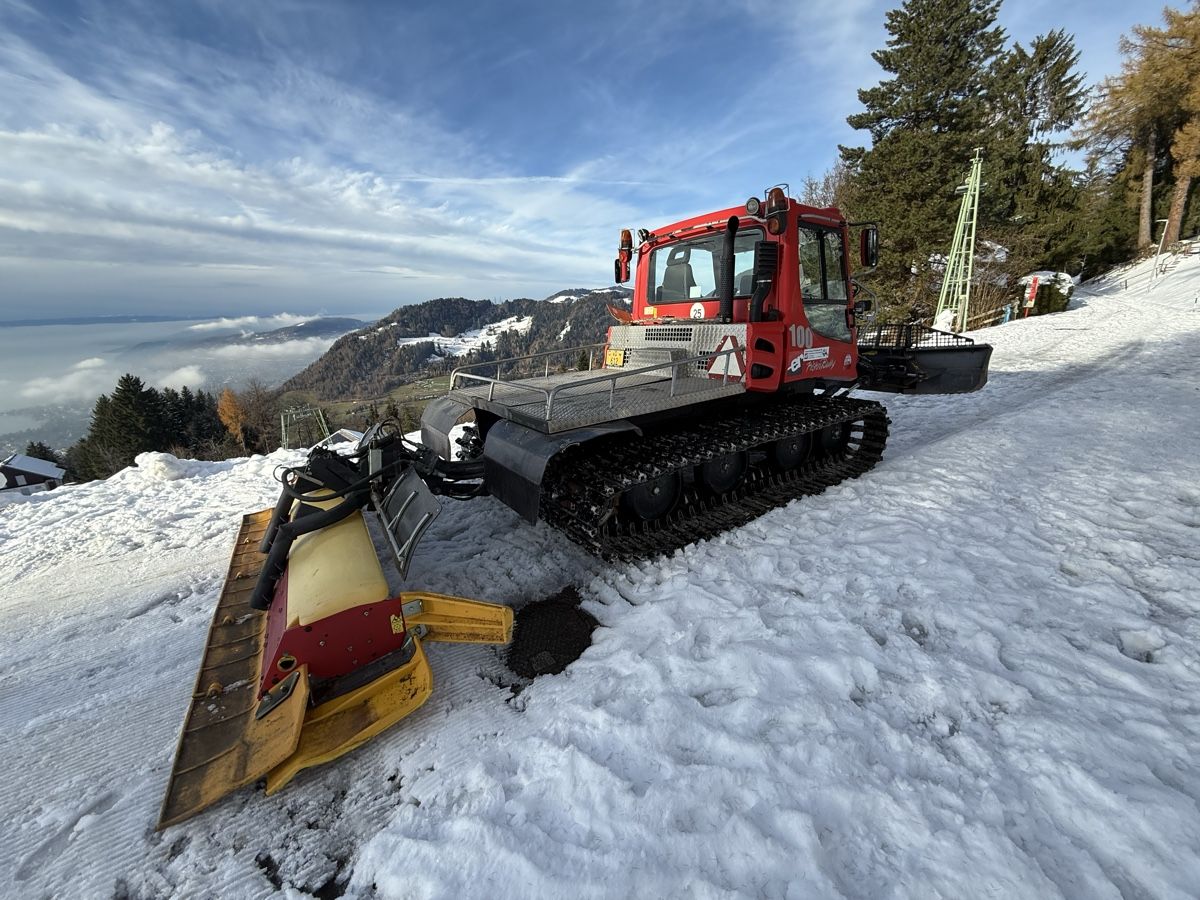 Excavateurs: Pistenbully 100  – D'occasion à Villeneuve VD par Tiennot 1