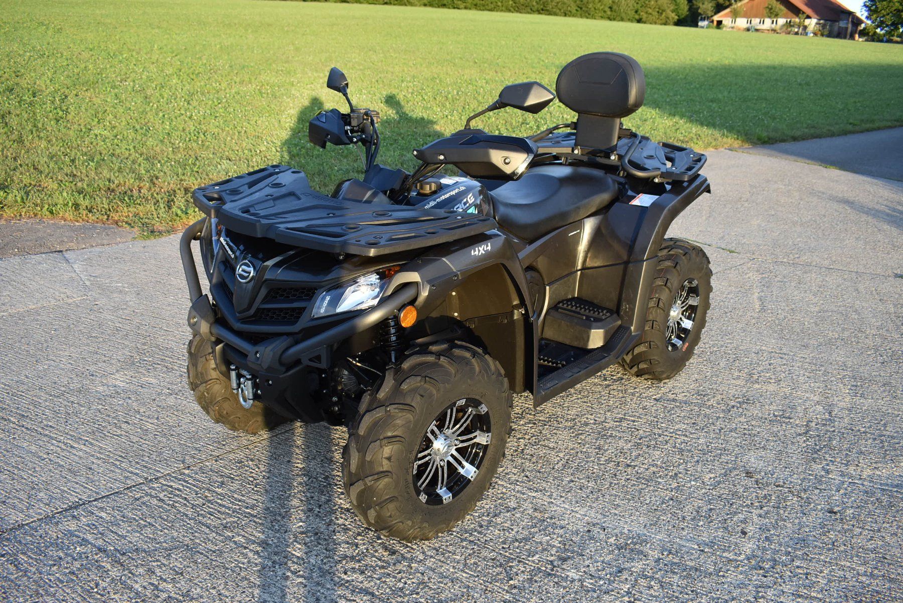 Cf Moto ATVs / Quads: CF MOTO C Force 520 DLX 4x4 – Gebraucht aus Sempach-Station von dragster410 2