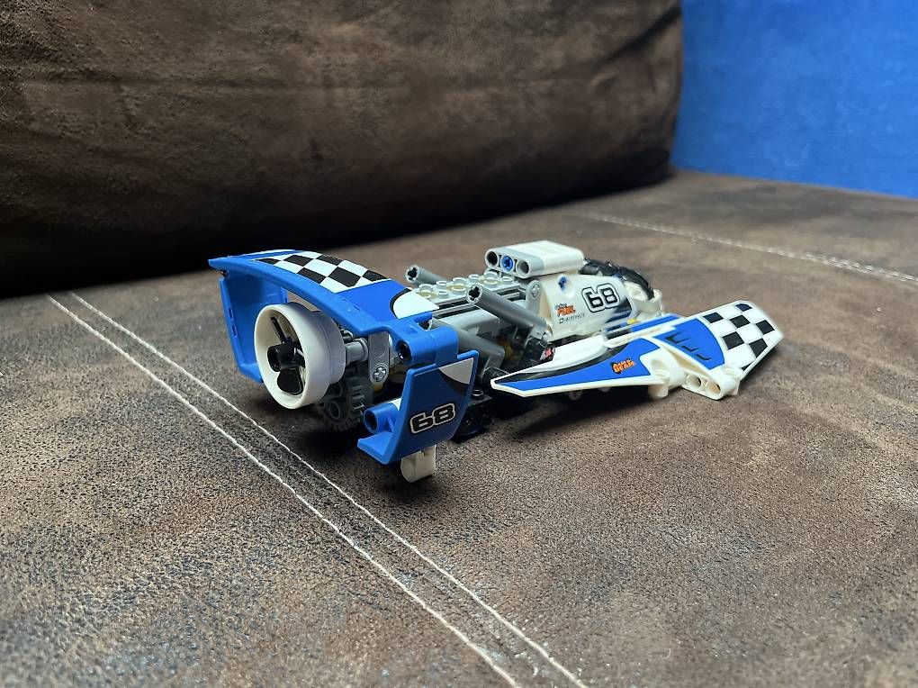 Lego Giocattoli: Lego Technic Rennboot / Hydroplane Racer 42045 – Usato da Uster venduto da Goldzwerg 1