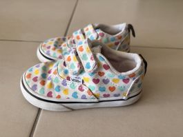 Vans Kinder Turnschuhe Herzmuster Grösse 22 wenig getragen