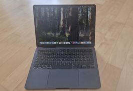 Mac Book Air M3 Akku 100%