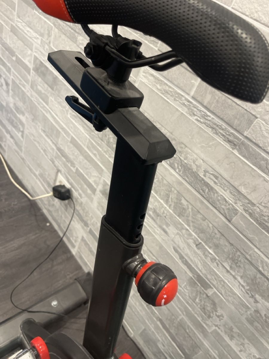 Schwinn Hometrainer: Schwinn IC8 Spinning Bike – Usato da Cordast venduto da Virgulax 4