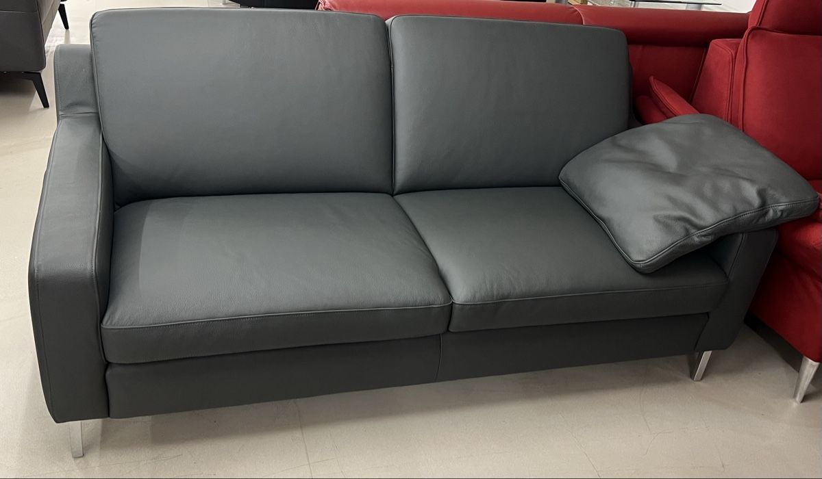 Sofas: Sofa 2 - plätzig – Neuf (Voir description) à Wolfwil par _Schnaeppli_