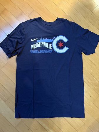 T-shirt Nike Wrigleyville Chicago Cubs (M)