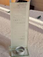 Kerzenständer aus Glas mit Spruch