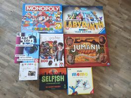 Spiele-Set: Monopoly, Labyrinth, Jumanji, DOG, etc. top!