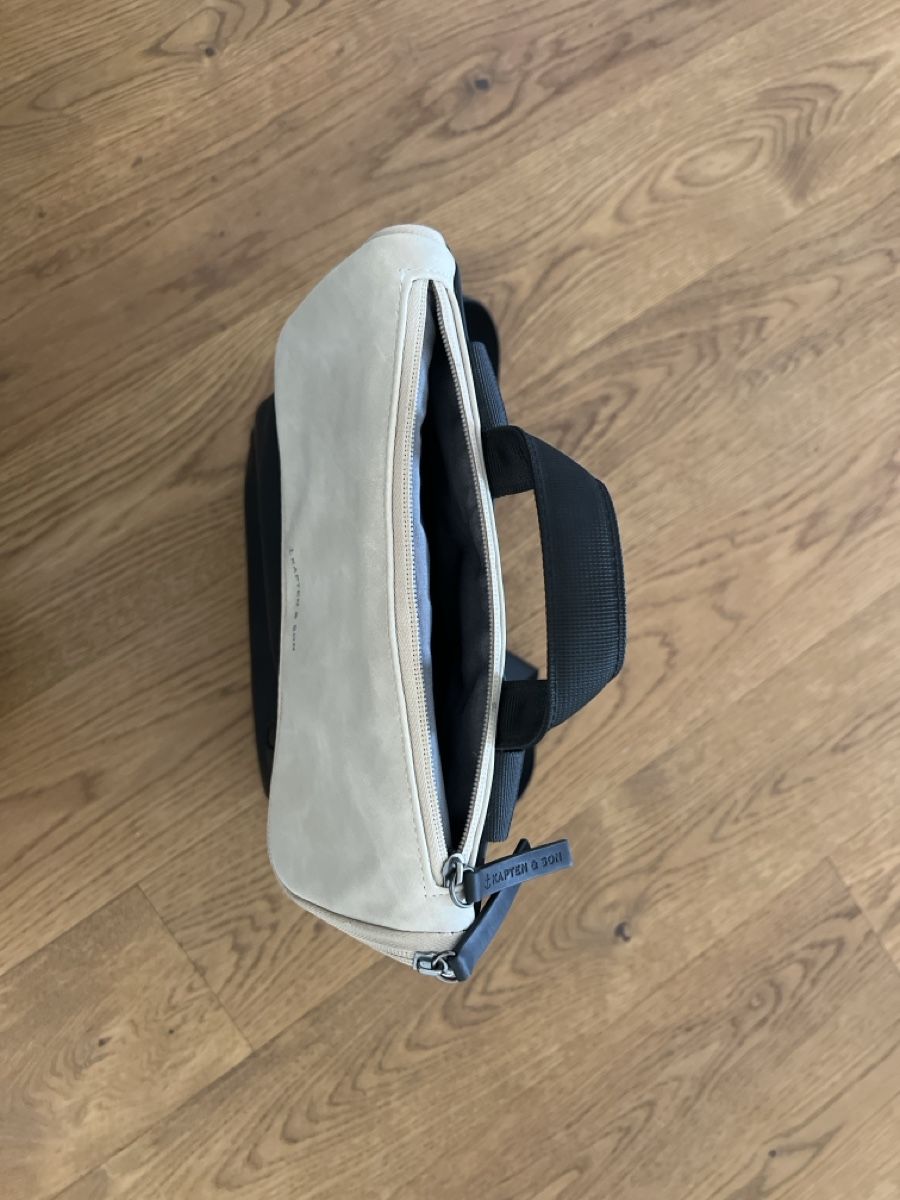 Kapten & Son Zaini: Kapten and Son Rucksack – Nuovo (secondo la descrizione) da Niederwangen BE venduto da Chiara_Bo 2