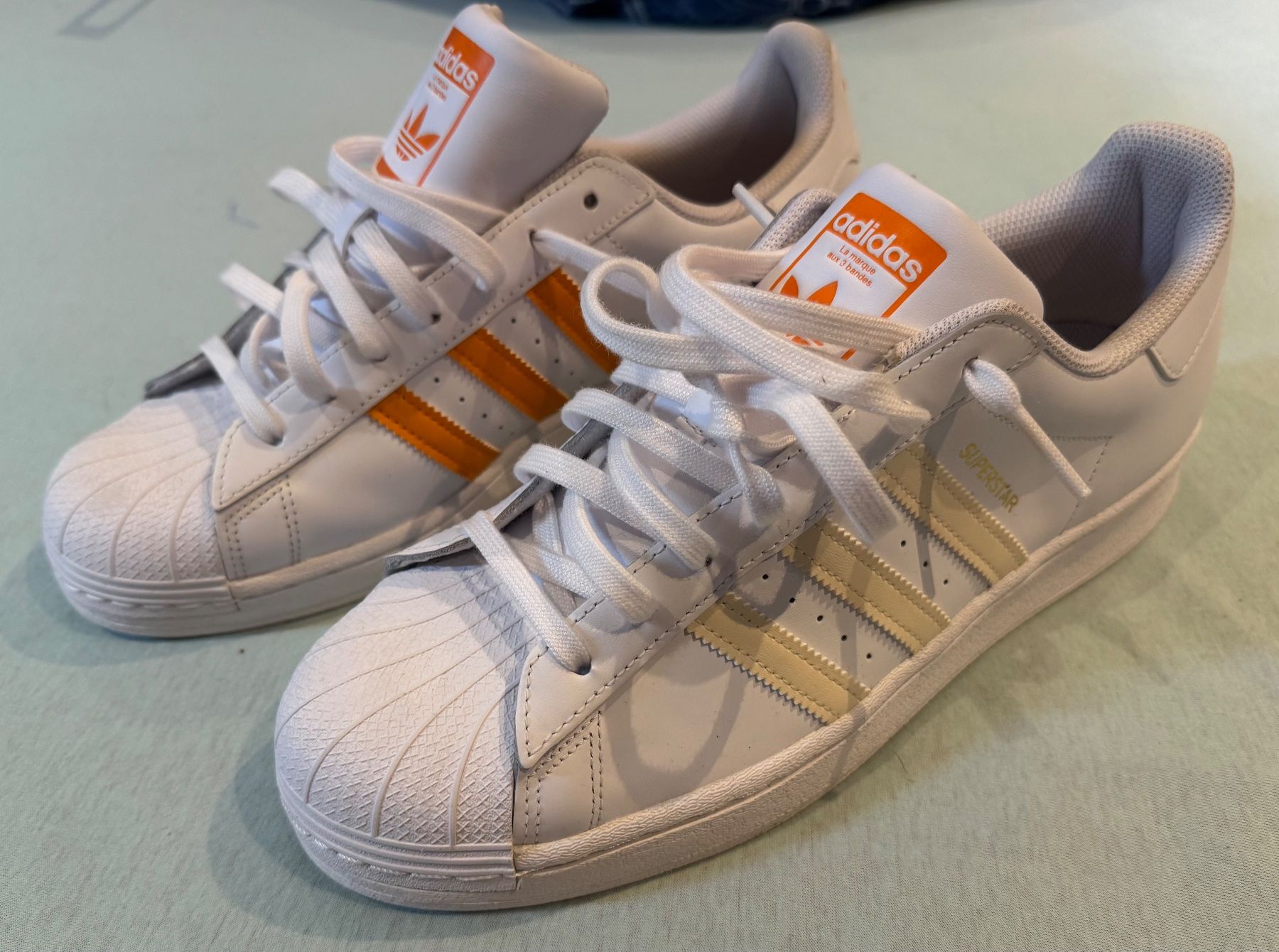 Adidas Scarpe da uomo: **** SELTEN ADIDAS SUPERSTAR WEISS - ORANGE **** – Nuovo (secondo la descrizione) da Giumaglio venduto da soloemi 2