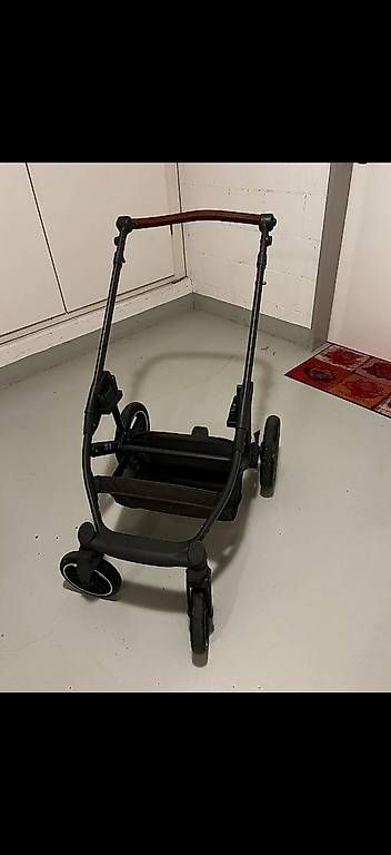 Carrozzine: ABC DESIGN Kinderwagen Aversa 4 – Usato da Basel venduto da C_Mathys 3