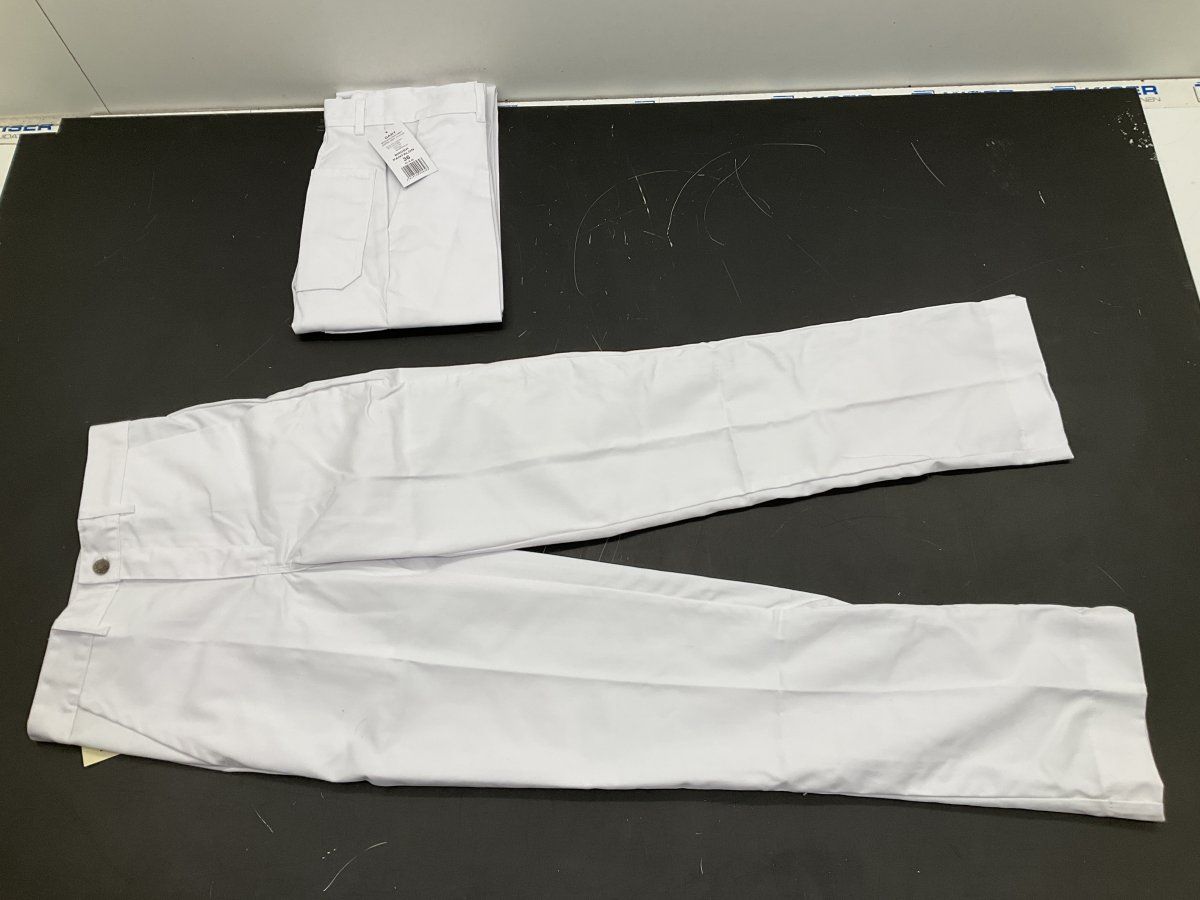Pantaloni: 2x Maler Arbeitshose Gr. 44 – Nuovo e nell'imballaggio originale da Kehrsatz venduto da lar_fsw9