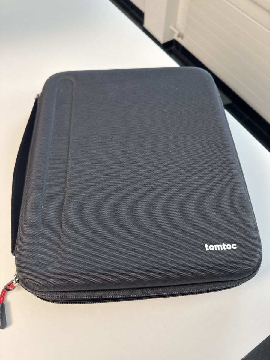 Borse: Tomtoc Universal Zubehör Tasche - Top Zustand! – Usato da Zürich venduto da Willy-Gruppe