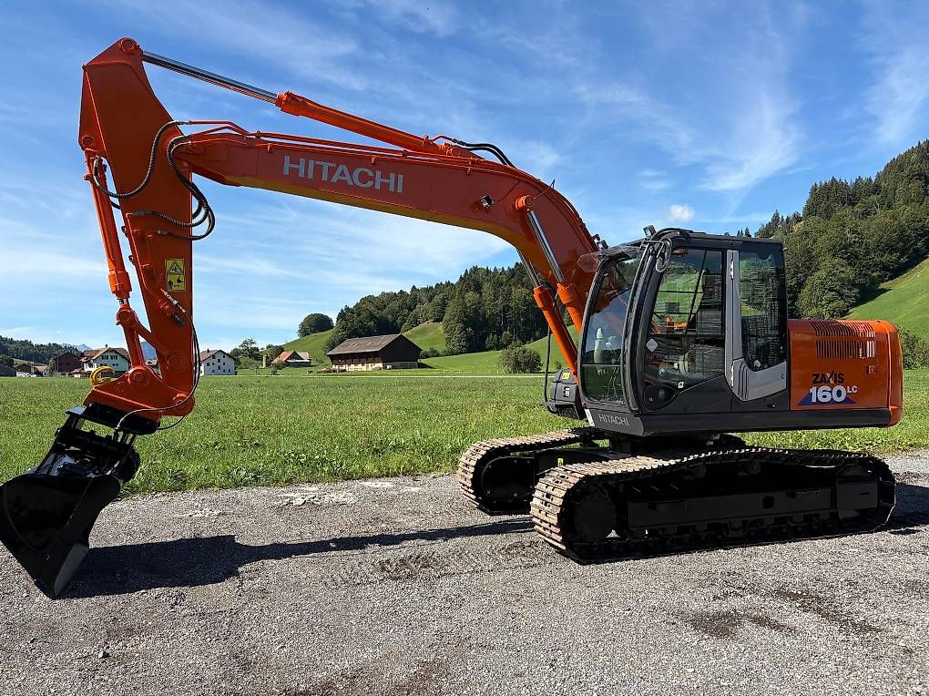 Excavateurs: Hitachi ZX160 Bagger – D'occasion à Rothenthurm par FHS6418 2