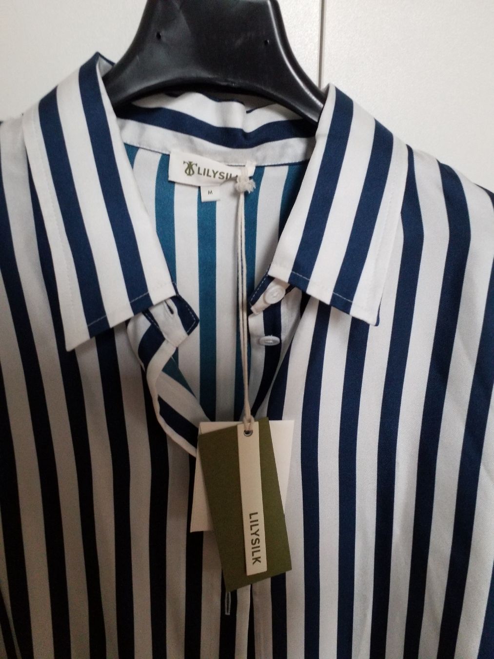 Blusen: NEW Silk Blouse – Neu und originalverpackt aus Luzern von _Lobster_ 1