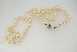 Lange Smaragd Perlen Kette 18 kt 72 cm Perlen 8 mm
