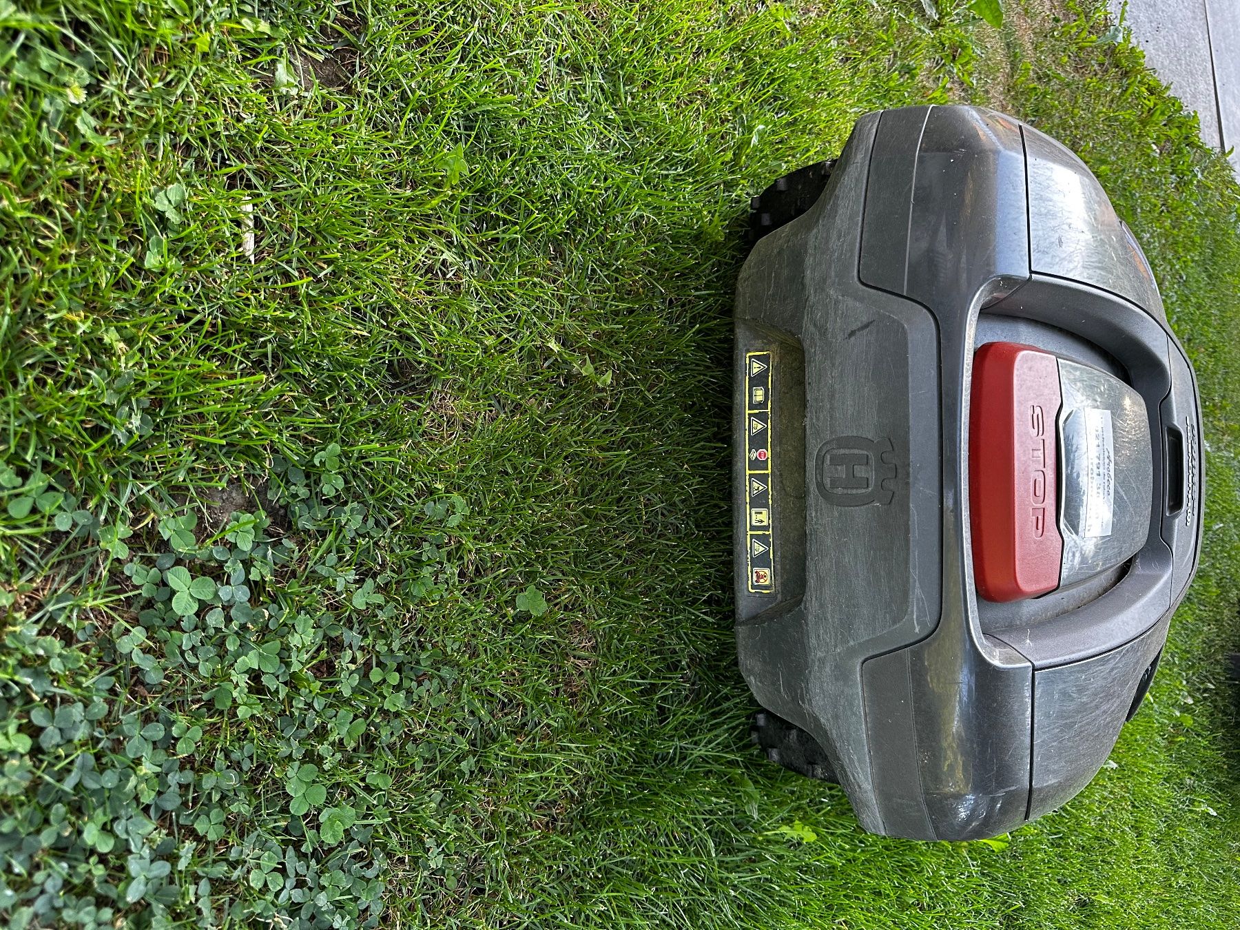 Husqvarna Tondeuses à gazon: Robot tondeuse à gazon – D'occasion à Lausanne par fra_dvj9 3