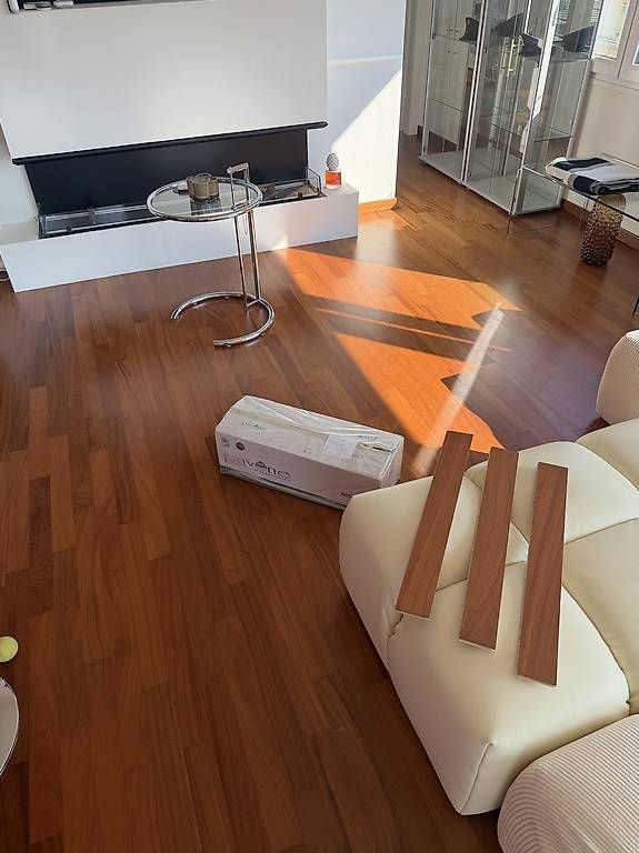 Rivestimenti per pavimenti: Parquet Doussie  – Usato da Locarno venduto da jea_7xgf