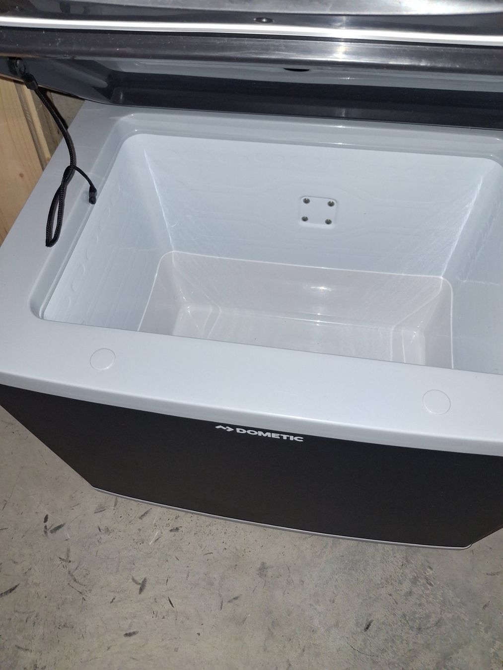 Dometic Frigoriferi & Refrigeratori: Kühlbox – Usato da Heimenschwand venduto da Bena02 1