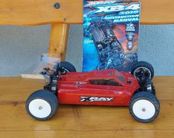 XRAY XB4 4WD Buggy 1:10 inkl. Brushless & Servo+Ersatzteile