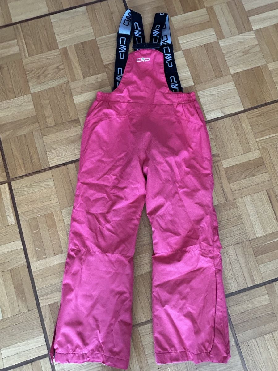 CMP Pantalons: Skihose CMP pink Grösse 128 Latzhose Mädchen – D'occasion à Wolhusen par eve_m6cg 1