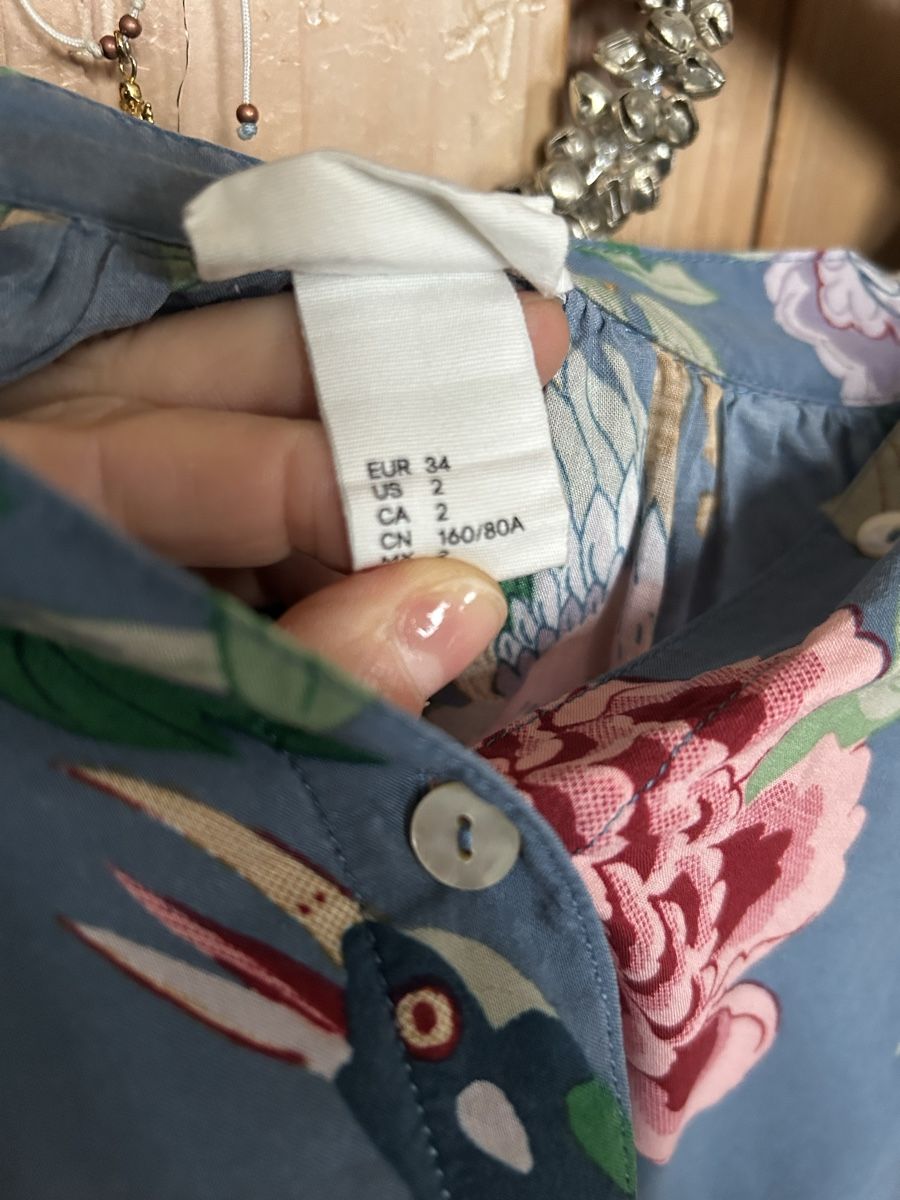 H&M Camicette: Bunte Design H&M Bluse GP & J Baker Gr. 34 – Usato da Hausen am Albis venduto da Speedfritz123 2