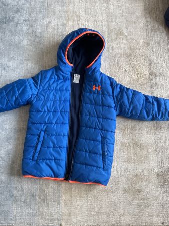 Under Armour Kinder Winterjacke Grösse YMD/JM/M