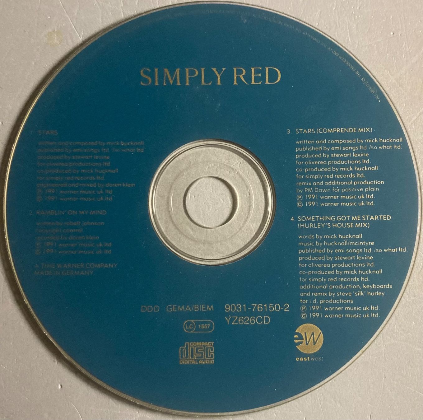 CD: SIMPLY RED - STARS – Usato da Poliez-Pittet venduto da Newtown-Records 1