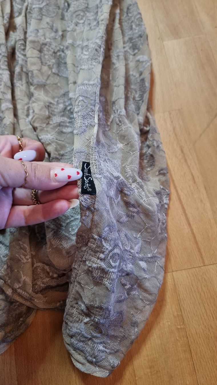 Robes: 🌺Kleid Größe 2XL🌺 – D'occasion à Wald ZH par CapLux 7