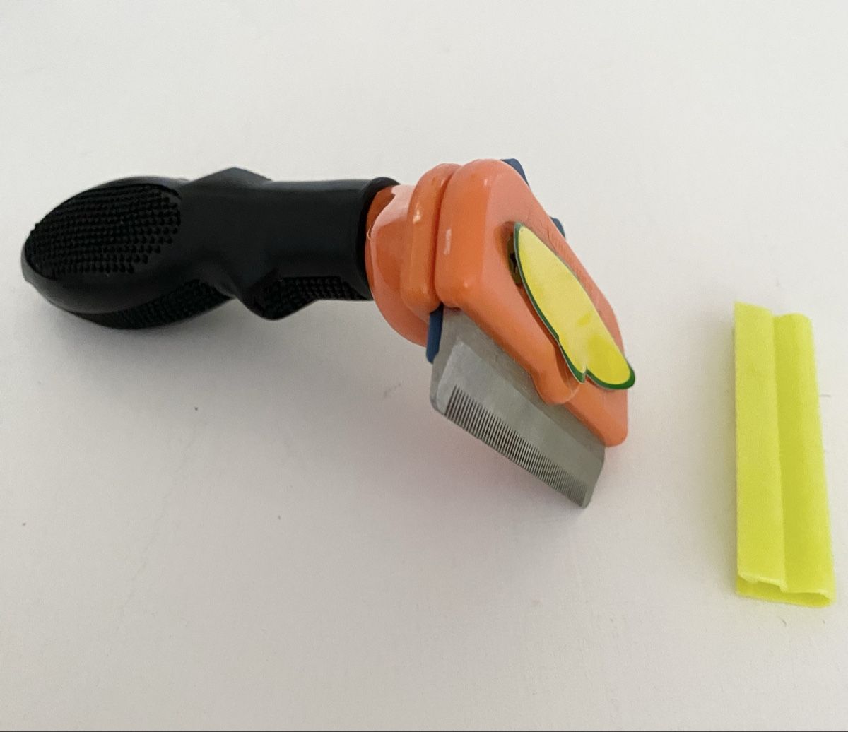 Altro per la cura dei capelli: Furminator Hunde – Usato da Etzwilen venduto da Roto2 1